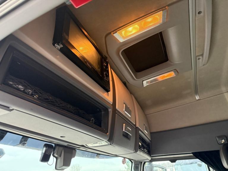 2019 RENAULT T520 6X2 TRACTOR UNIT 