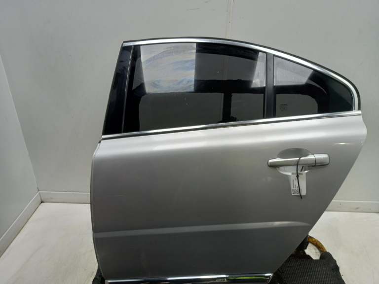 Volvo S80 Left Rear Door N/S 2007-2016 Bright Silver Metallic 4 Door Saloon 3133