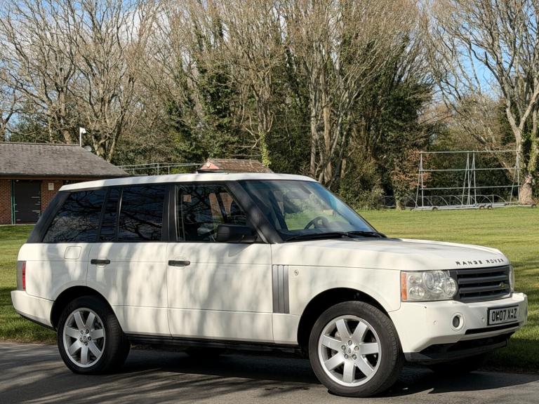 LEFT HAND DRIVE 2007 [07] LAND ROVER RANGE ROVER VOGUE 3.6 TDV8 WHITE LHD UK REG