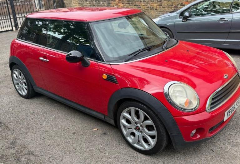 Mini, HATCHBACK, Automatic, Just Been Serviced