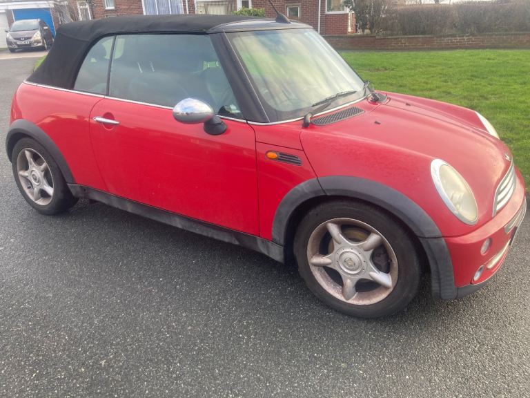 Mini, CONVERTIBLE, Convertible, 2005, Manual, 1598 (cc), 2 doors