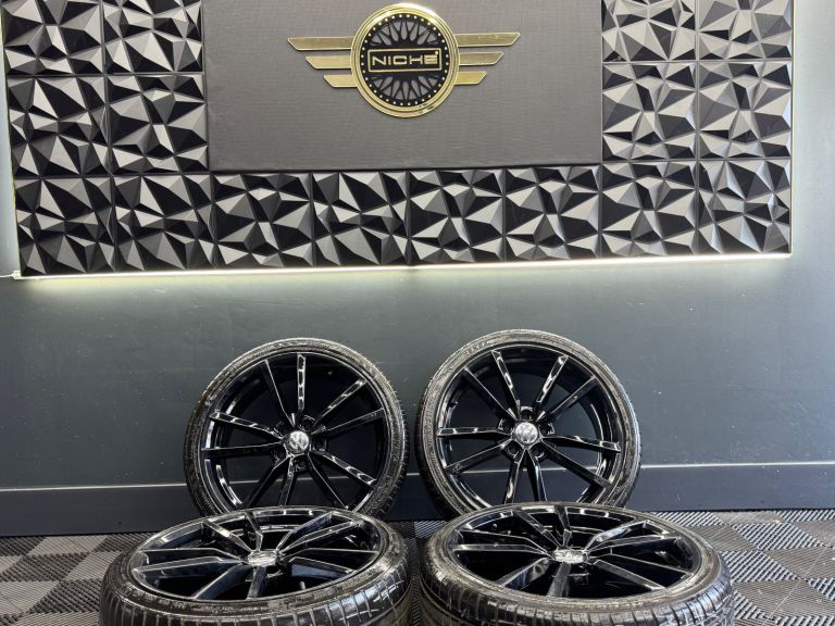 19” inch Vw Pretoria alloys wheels 5x112 golf r gtd gti caddy scirocco black