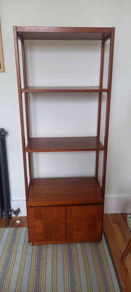 Bookshelf 