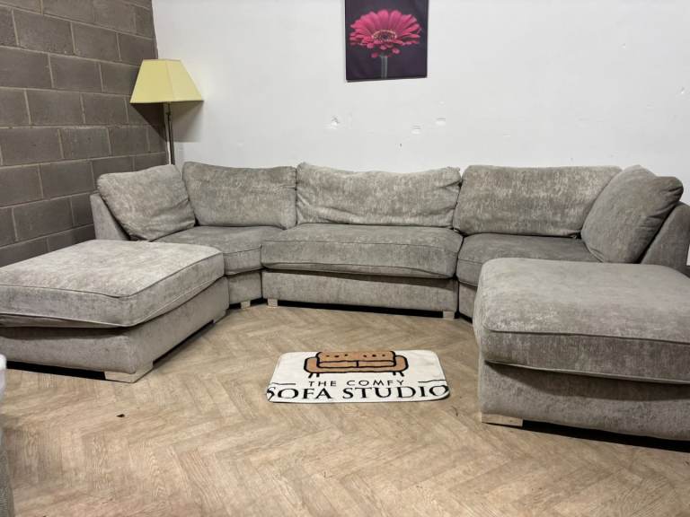 LARGE U SHAPE SOFA 