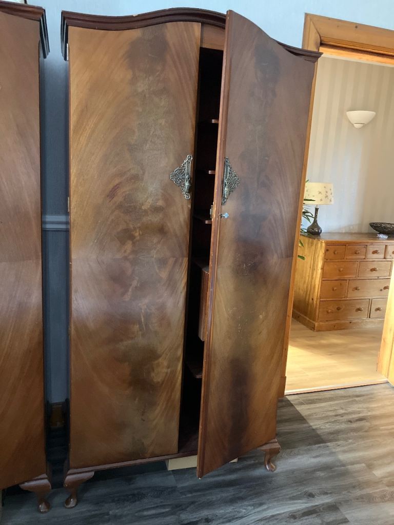 Vintage wardrobe - FREE