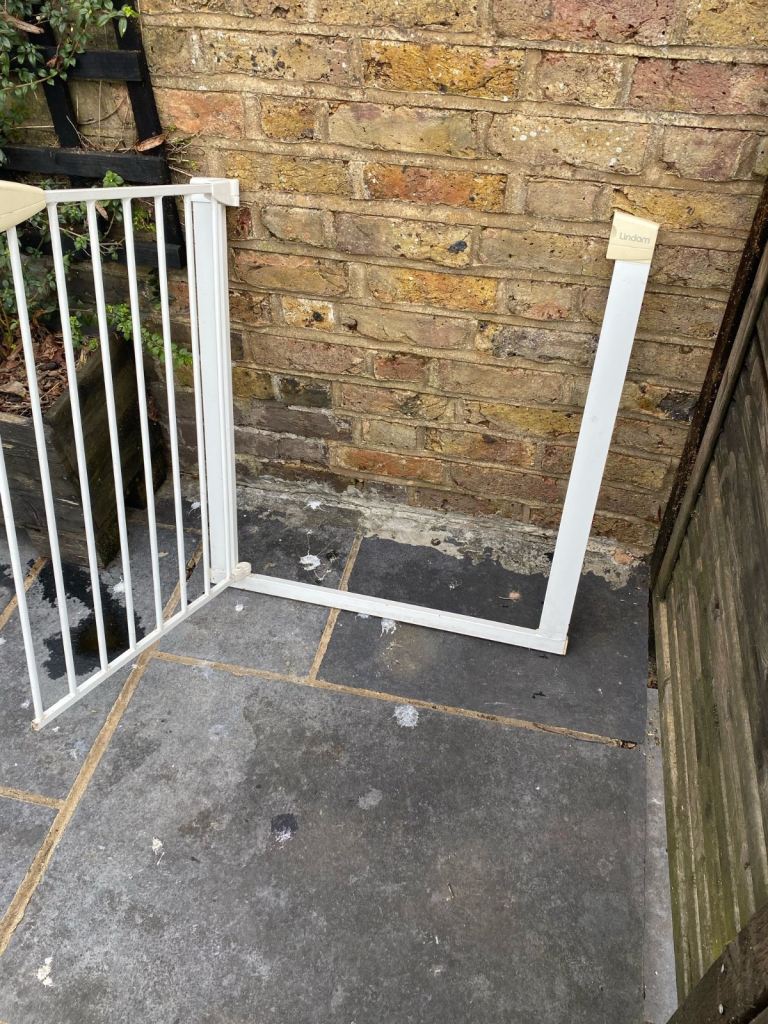  Baby Safety Gate Home Pet Dog Barrier Stair Safe Secure Doorway Guard 75 to 85cm