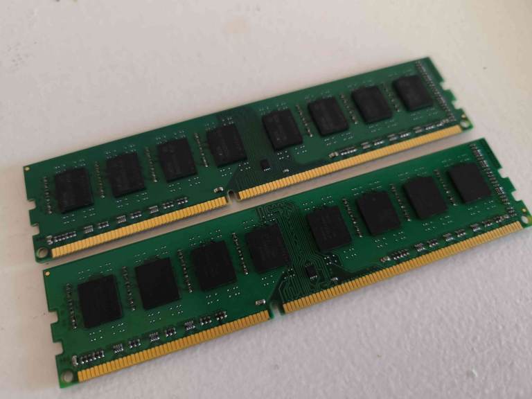 RAM PC DDR3 16GB (2x8GB) 1333MHz PC3-10600 2Rx8 Hynix H5TQ2G43AFR-H9C 
