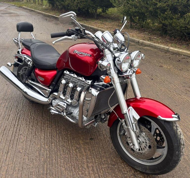 2005 05 TRIUMPH ROCKET 111 3 ROADSTER 23 CLASSIC NAKED MUSCLE CRUISER TOURER