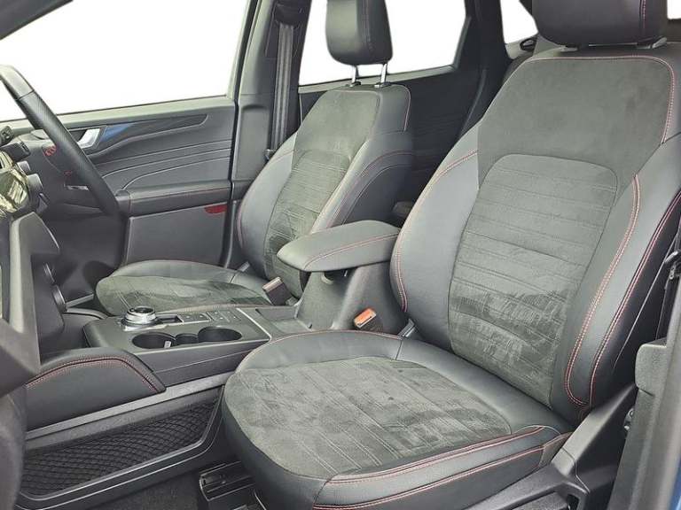 2023 Ford Kuga 2.5 EcoBoost Duratec 14.4kWh ST-Line X SUV 5dr Petrol Plug-in Hybrid CVT Eu Hatchb...