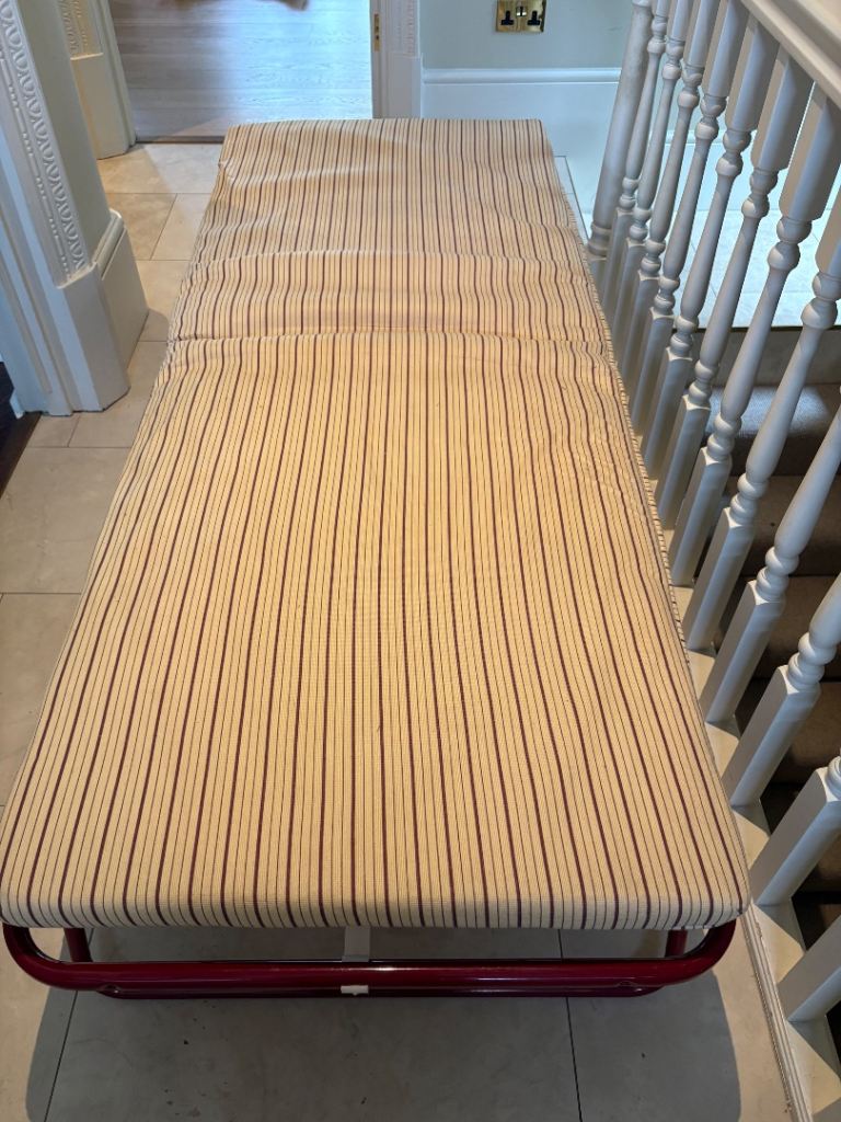 Z bed for sale, excellent condition