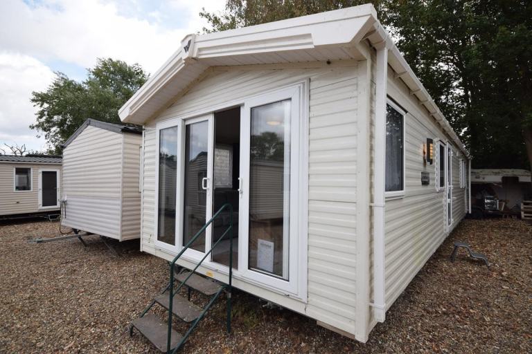 2016 Willerby Avonmore 39x12 | 3 bed Static Caravan | Full Winterpack | OFF SITE