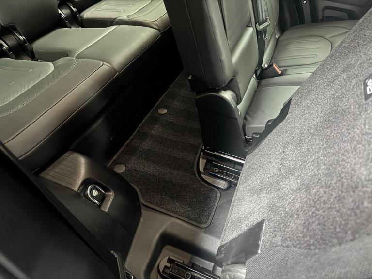 2023 Land Rover Defender 130 3.0 D300 MHEV X Auto 4WD Euro 6 (s/s) 5dr ESTATE Diesel Automatic