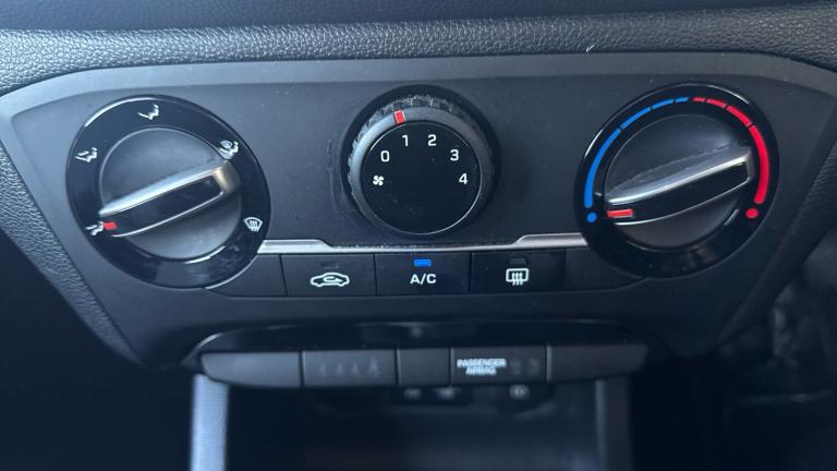 2018 Hyundai i20 1.2 MPi SE 5dr Petrol Hatchback Hatchback Petrol Manual