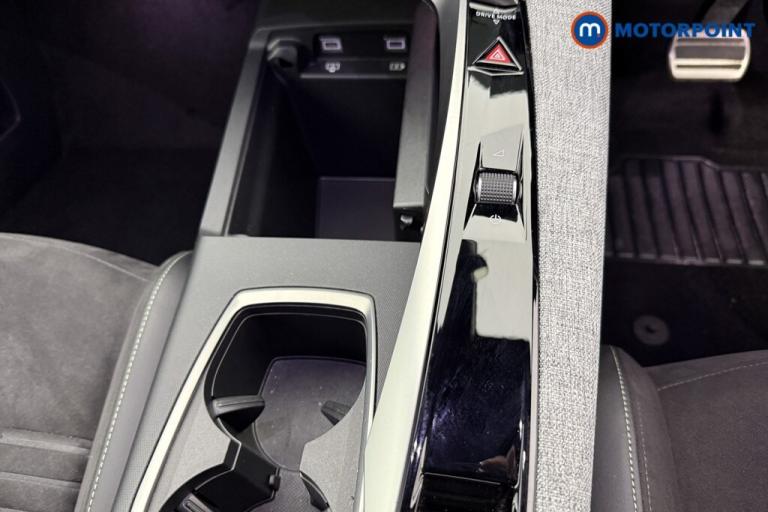 2024 Peugeot 3008 1.2 Hybrid 136 GT 5dr e-DSC6 SUV Petrol Automatic