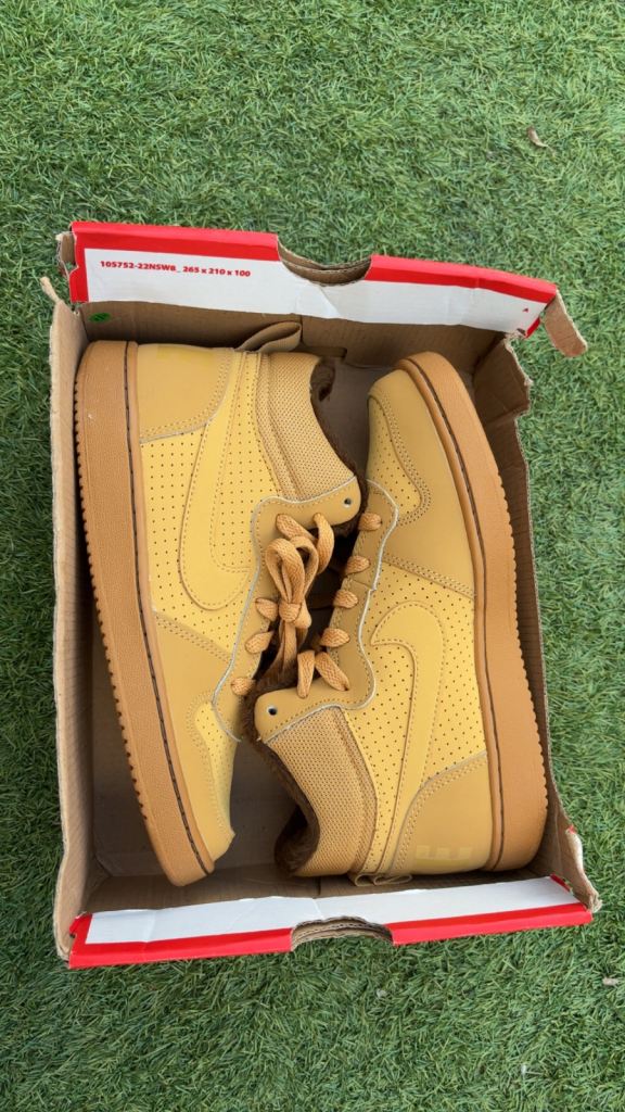 Nike Court Borough Mid Wntr GS Trainers - Size 4.5Y