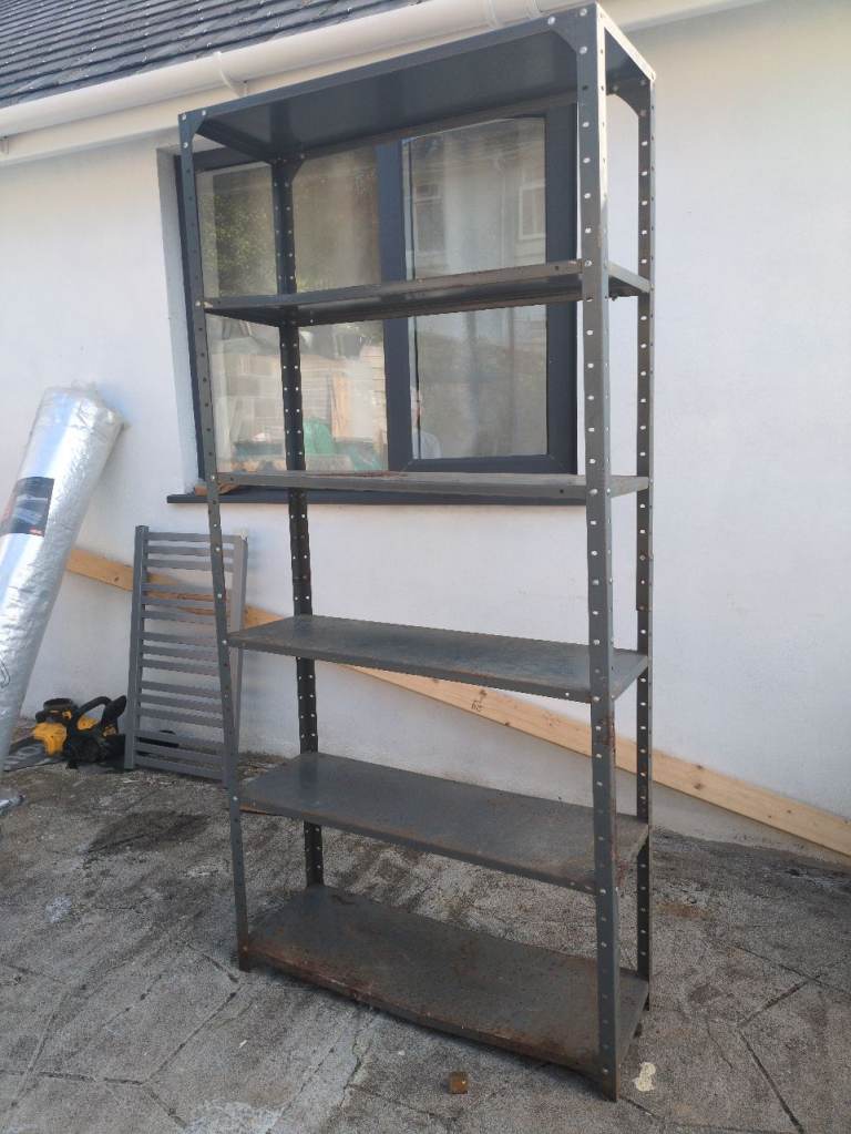 Free Shed shelves