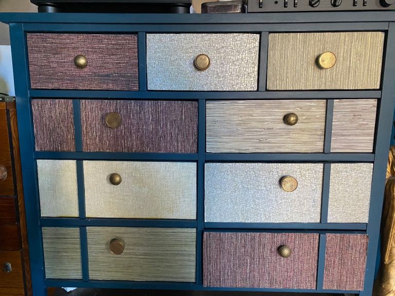 Large 9 drawer chest of drawers/ sideboard 