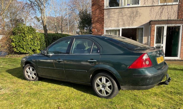 Ford, MONDEO, Hatchback, 2004, Manual, 1998 (cc), 5 doors