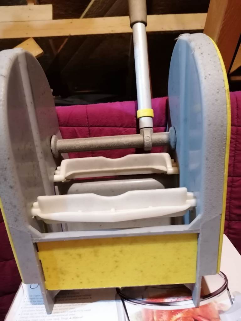 Kentucky mop bucket Wringers