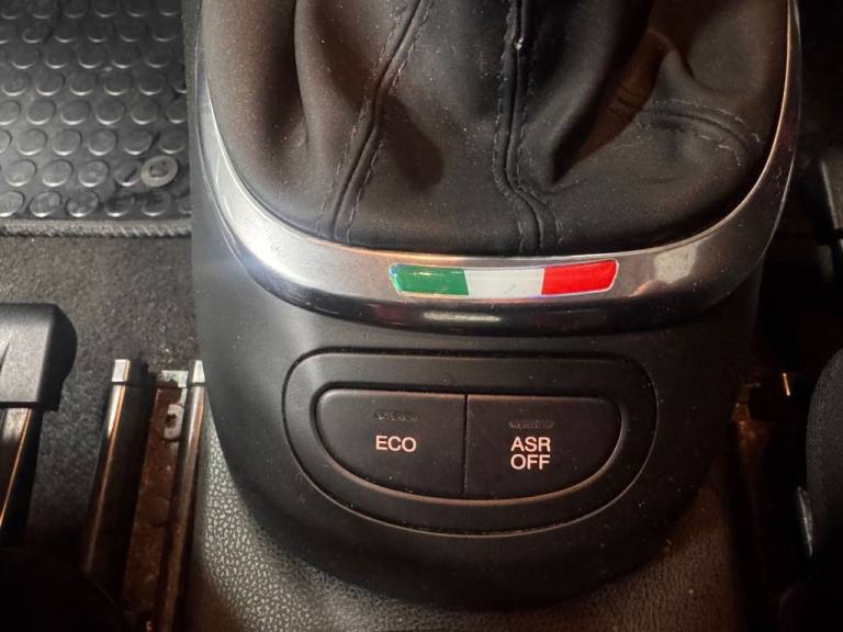 2013 Fiat 500L 0.9 TwinAir Pop Star 5dr MPV PETROL Manual