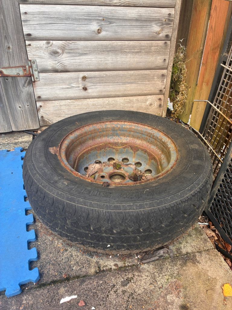 *FREE* 2x wheels
