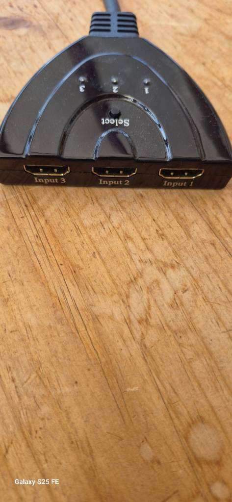 HDMI Switch 3 Input to 1 Output – Black, Good Condition