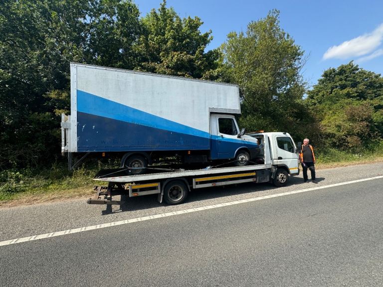 24-7 CHEAP CAR VAN 7.5T BREAKDOWN RECOVERY SERVICE VEHICLE TOW TRUCK TRANSPORT JUMP START NATIONWIDE