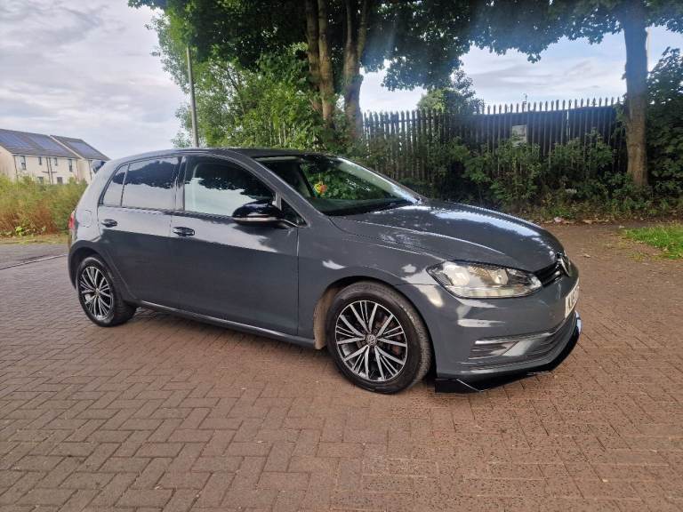 Volkswagen, GOLF,bluemotion Hatchback, 2018,automatic, 1598 (cc), 5 doors