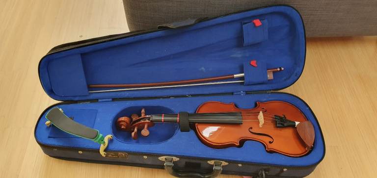 Stentor 1/4 violin 