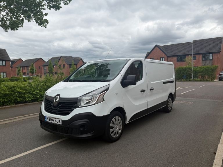 2014 Renault Trafic LWB van Low Miles 12 Months MOT