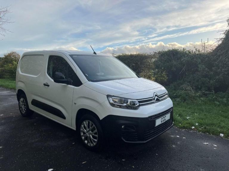 March 2022 Citroën Berlingo 1.5 Blue Hdi 1000 Enterprise M Pro (100) SWB