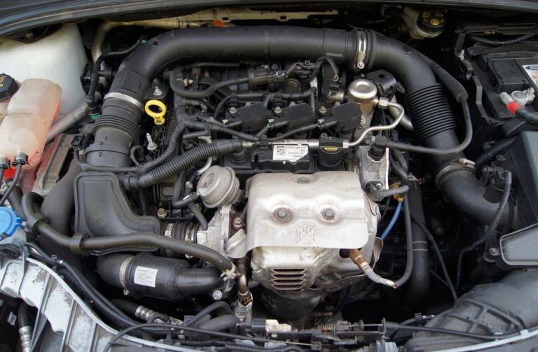 1.0 ecoboost engine 