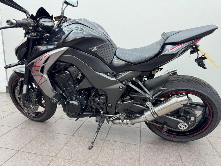 KAWASAKI Z1000 BLACK 2019 19 REG ZR 1000 HKF 12,058 MILES 1043CC USED MOTORCYCLE