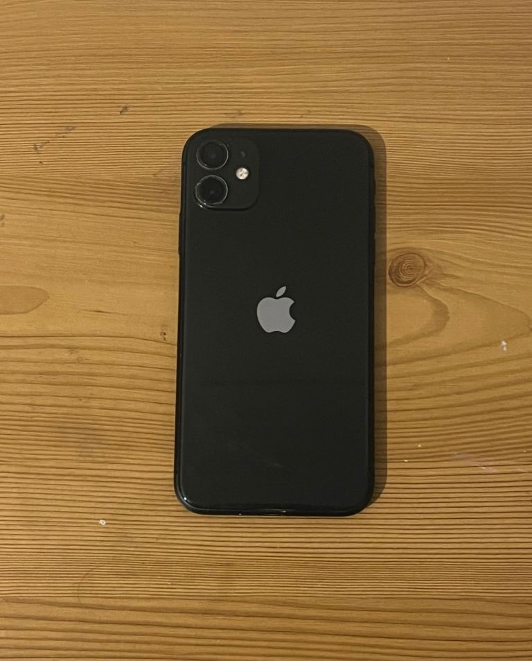 iPhone 11 - 64GB