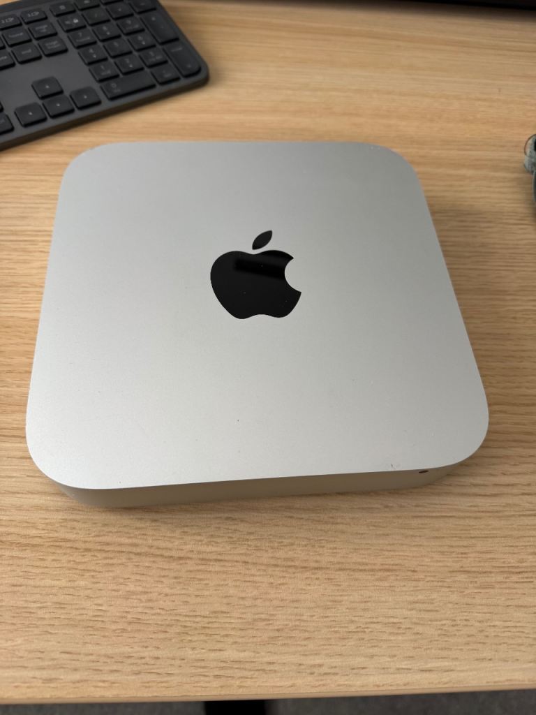 **Bargain** Mac mini server - late 2012 (16GB RAM, 128SSD + 1TB hard disk) + 24" IPS monitor etc