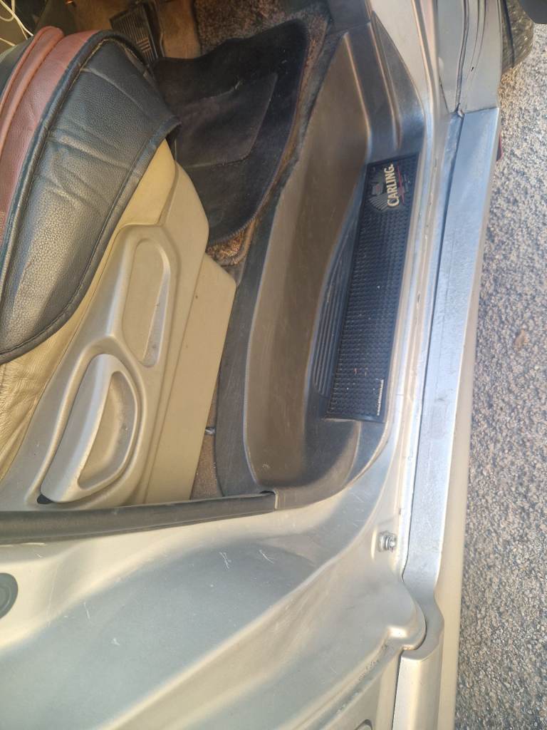 Nissan, 1997, 3150 (cc)