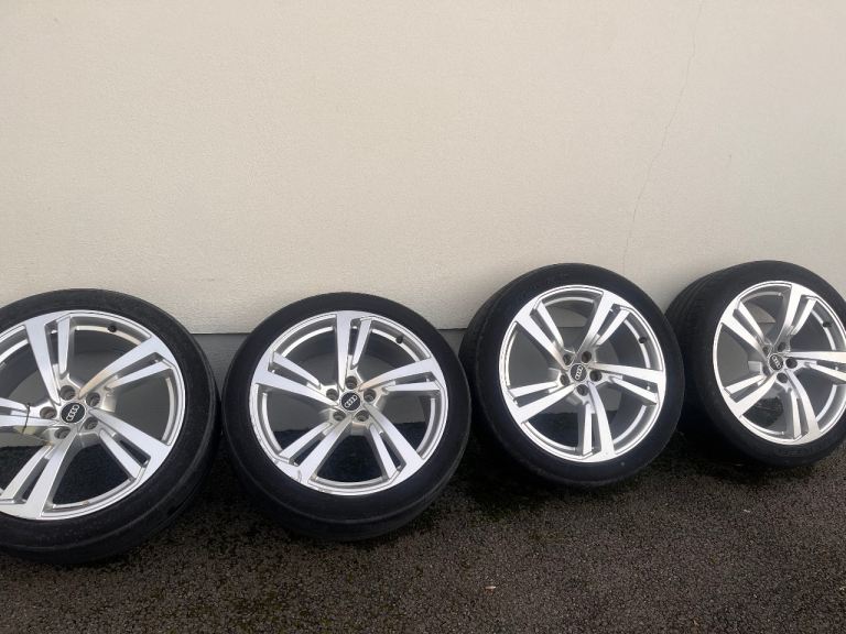 Audi 21” Alloy wheels 