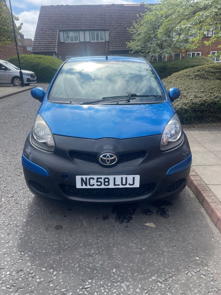 Toyota, AYGO, Hatchback, 2009, Manual, 998 (cc), 5 doors