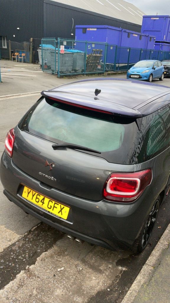 Citroen, DS3, Hatchback, 2015, Manual, 1560 (cc), 3 doors