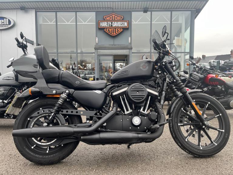 2019 Harley-Davidson SPORTSTER 883 Custom Cruiser Manual