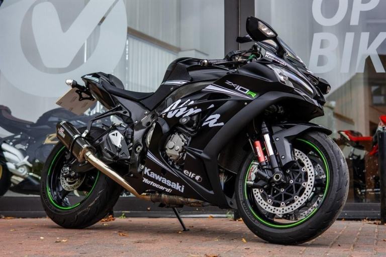 Kawasaki ZX-10R WINTER TEST ! ONLY 75 MADE ! CARBON ! STUNNING