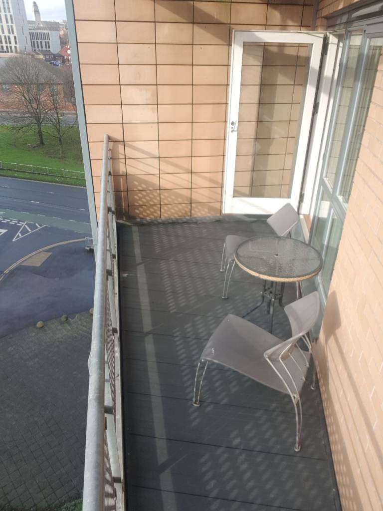 Fantastic City Centre 3 Bed Flat Available to Rent