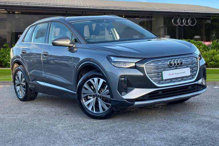 2025 Audi Q4 e-tron Q4  Sport 40 e-tron  150,00 kW SUV Automatic