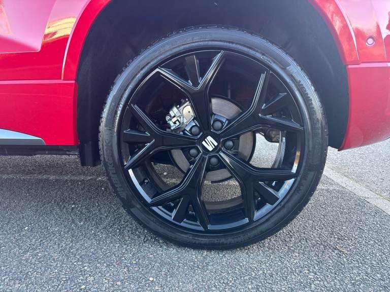 2025 SEAT Ateca 1.5 TSI EVO FR Black Edition 5dr Estate PETROL Manual