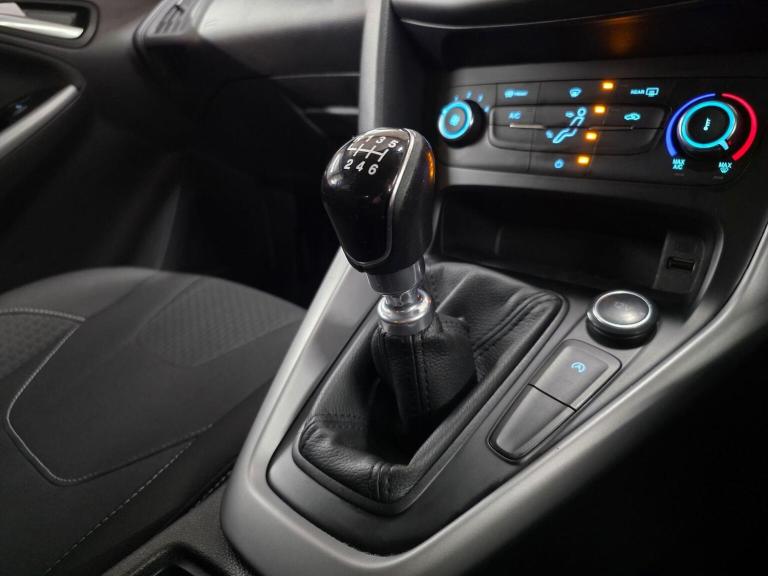 FORD FOCUS 1.5 TDCi Zetec Edition Euro 6 (s/s) 5dr 2017