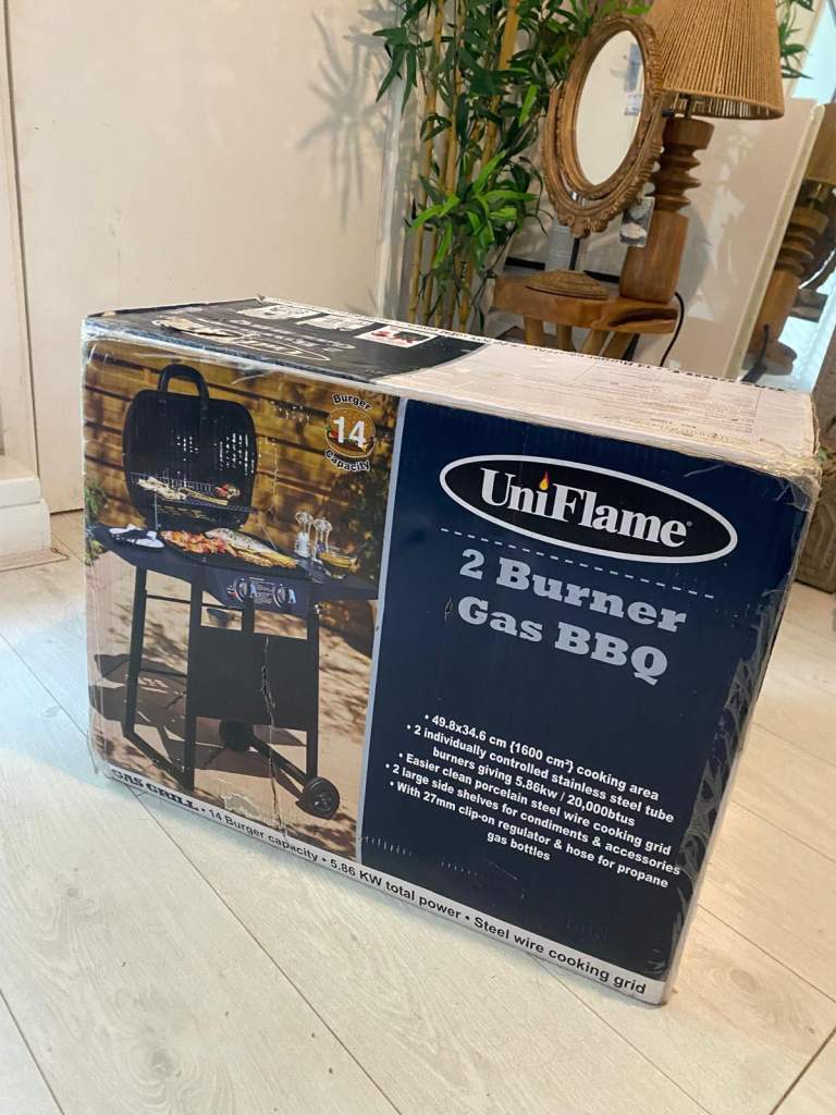 New UniFlame 2 Burner Gas BBQ