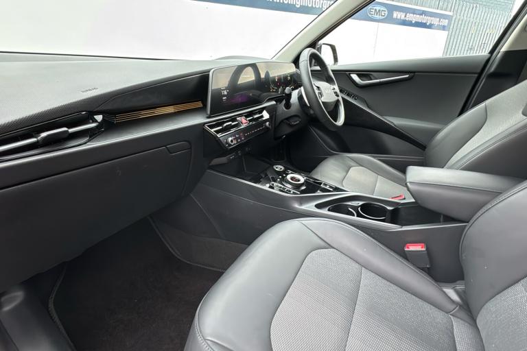  Kia Niro Hybrid 1.6h Gdi 3 Suv 5dr Petrol Hybrid Dct Euro 6 s/s 139 Bhp