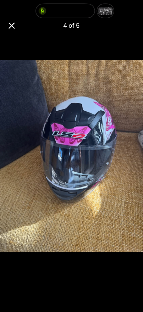 LS2 Flutter ECER22 - 05 Motorbike Full Face Helmet - Size Medium