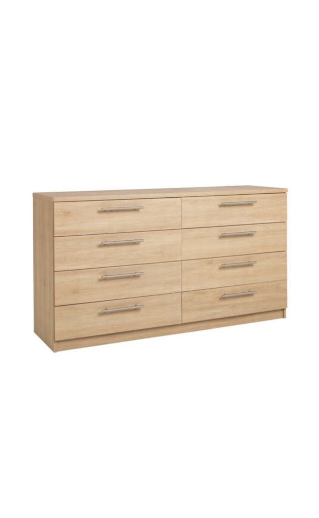 Brisbane 8 Drawer Chest - Oak rrp £205