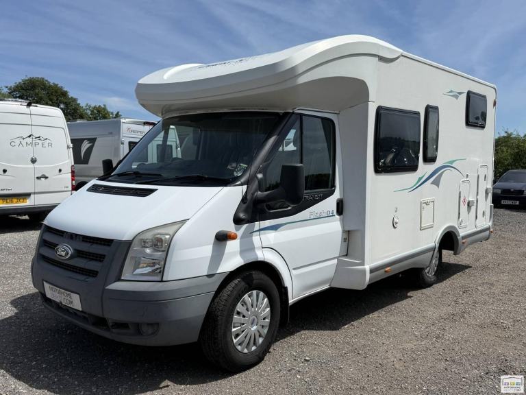 Chausson Flash 04 3 berth 4 belt transverse bed motorhome for sale
